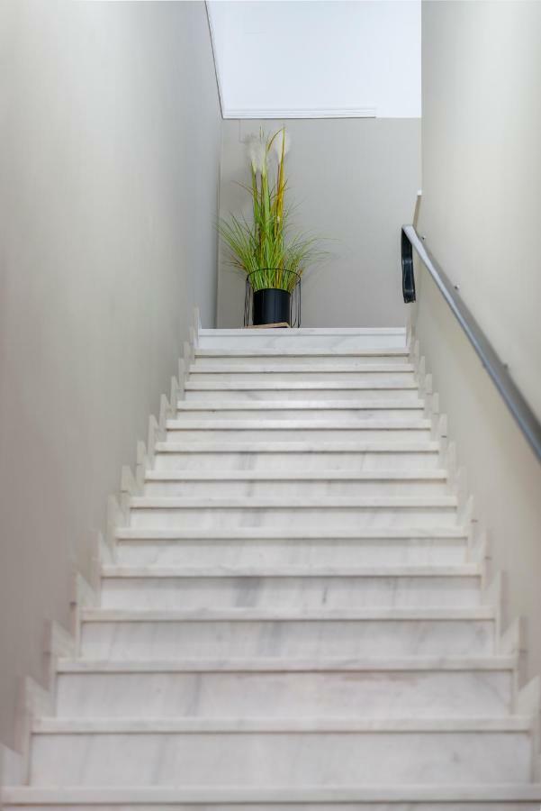 Anaria Blue Suite แอร์มูโปลี ภายนอก รูปภาพ